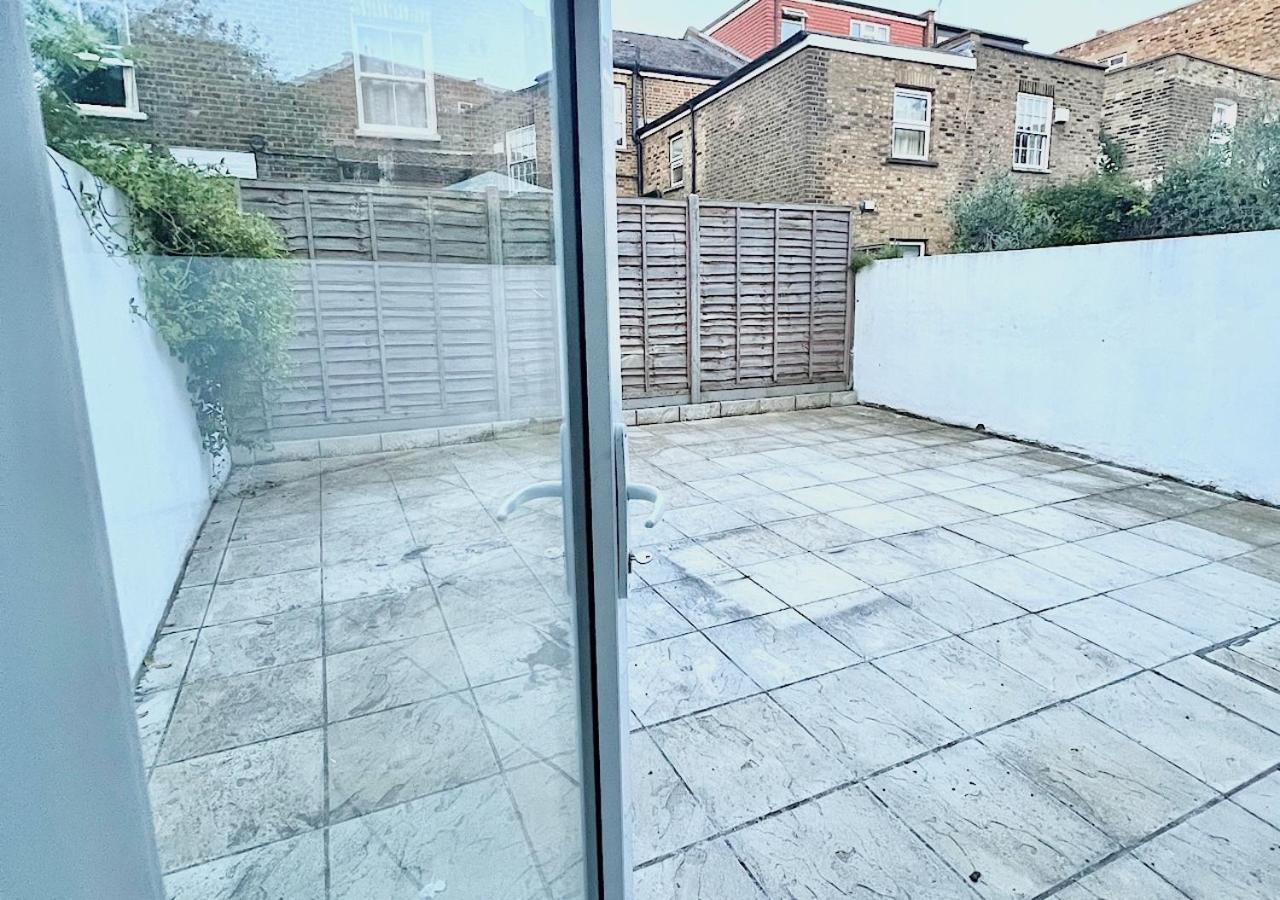 Charming 3-Bed Flat In Shepherds Bush - Sleeps 9 Londyn Zewnętrze zdjęcie